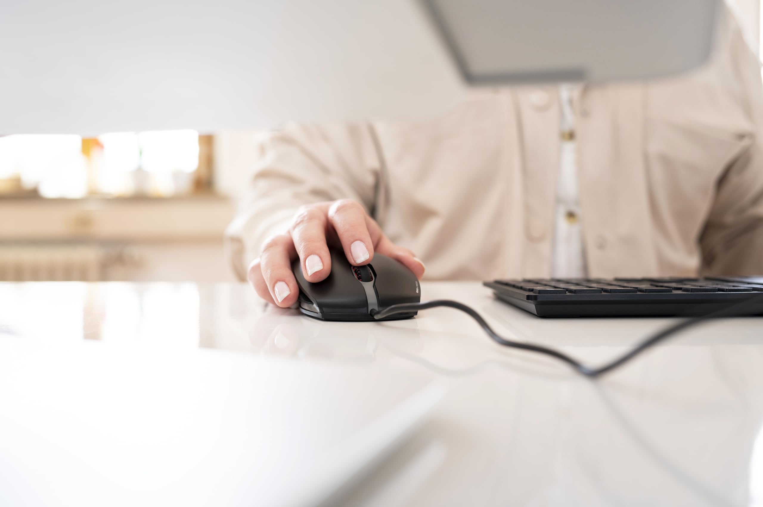 cherry-gentix-4k-kabelgebundene-maus-beidh-ndig-3600-dpi-usb-a-1-8-m-kabel-schwa image 5