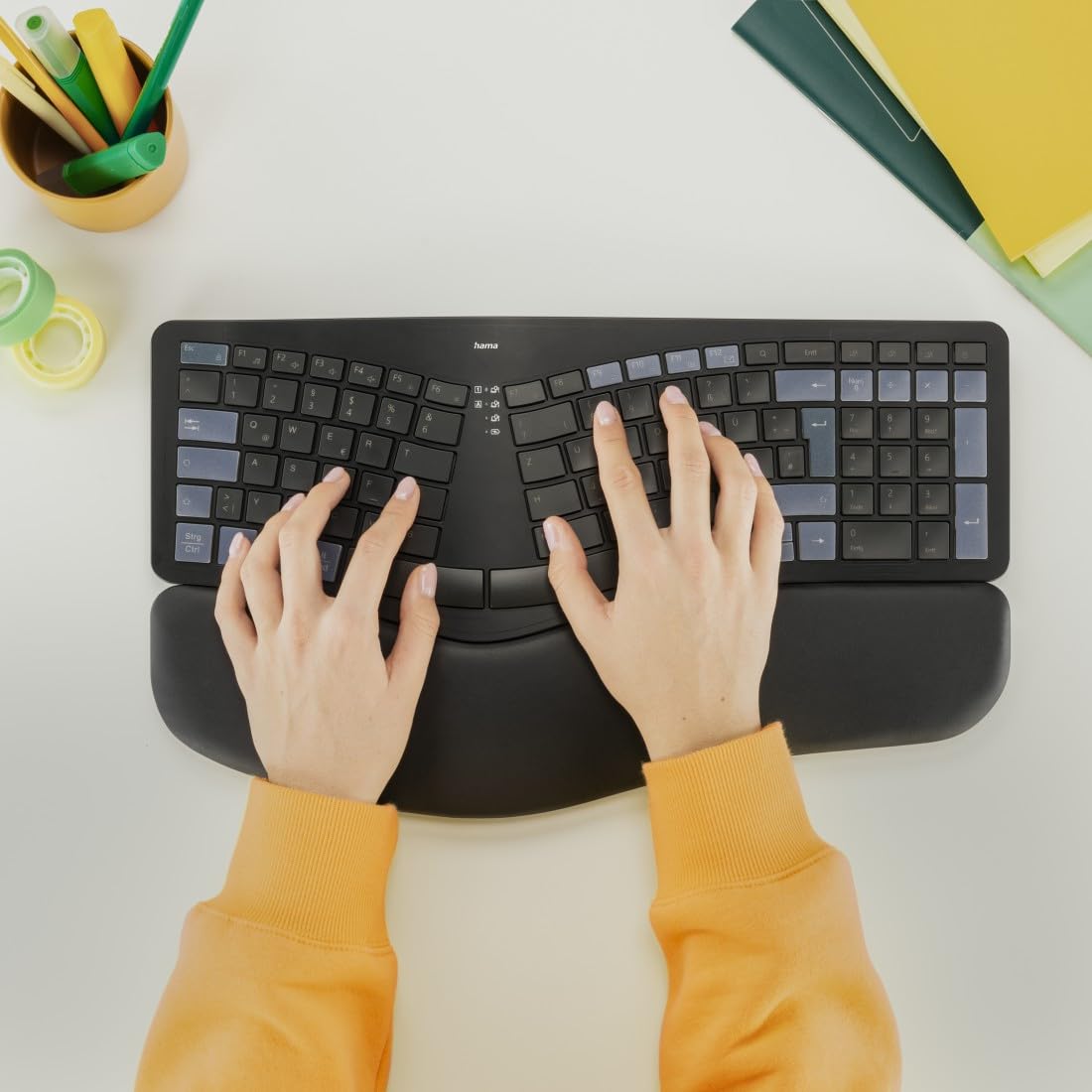 hama-wk-900-ergo-ergonomische-tastatur-kabellos-multi-device-1x-funk-2x-bluetoot image 2