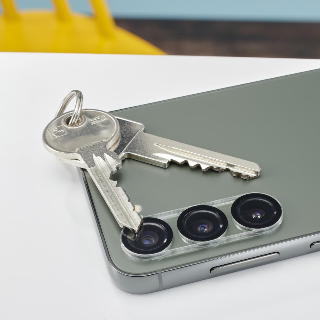 hama-kamera-schutzglas-f-r-samsung-galaxy-s23-und-s23-vollabdeckungs-hartglas-f- image 8