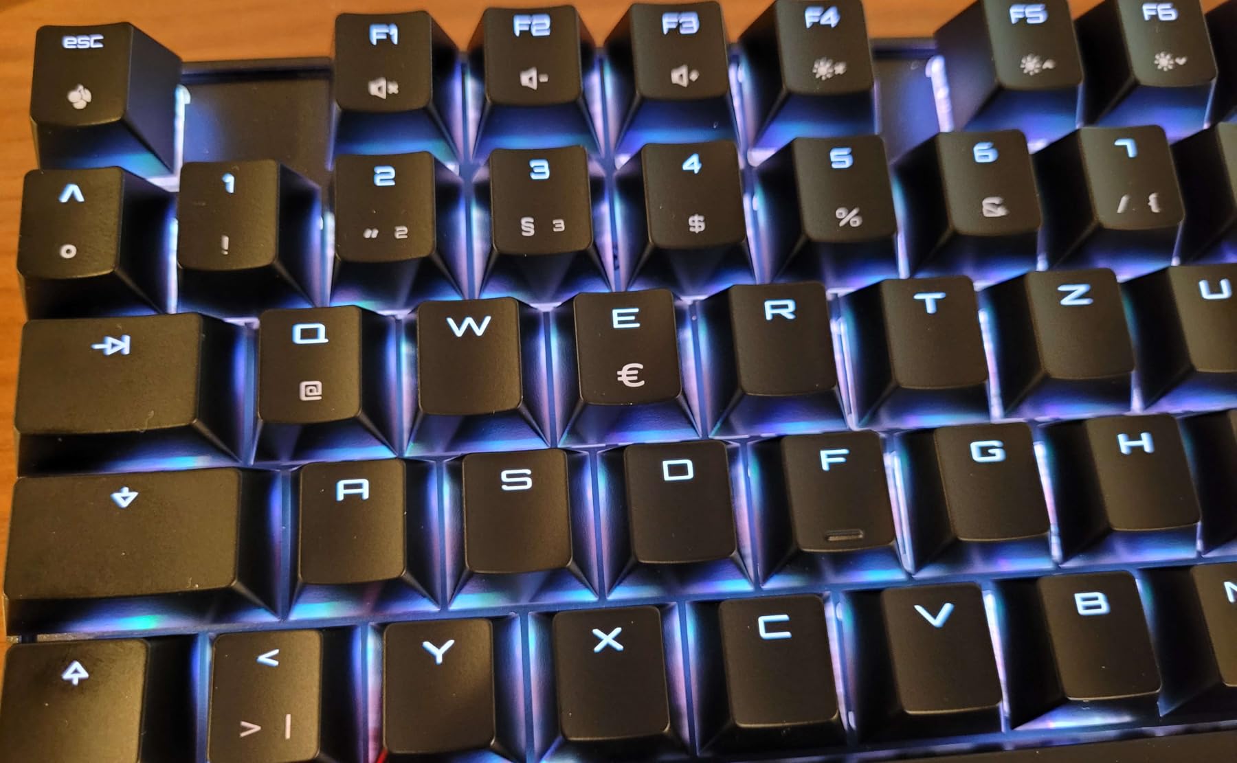 Endlich eine kabellose TKL ohne Kompromisse