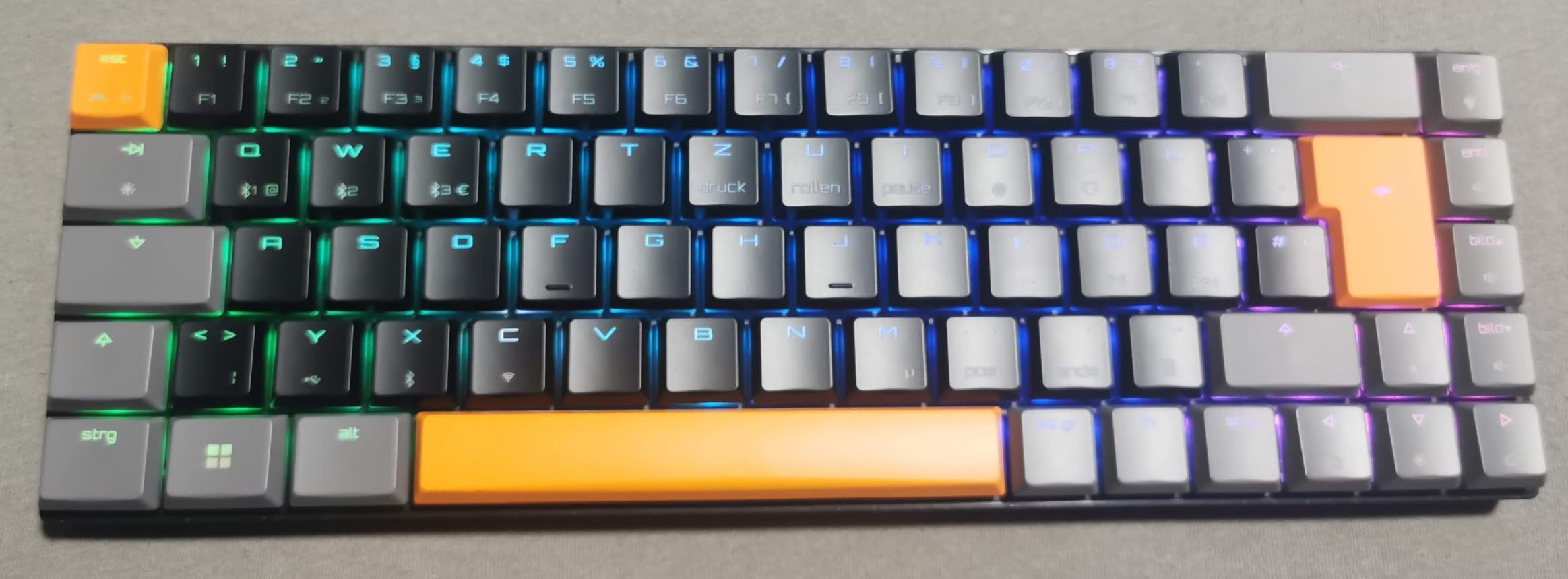 Sehr gute Compact-Tastatur
