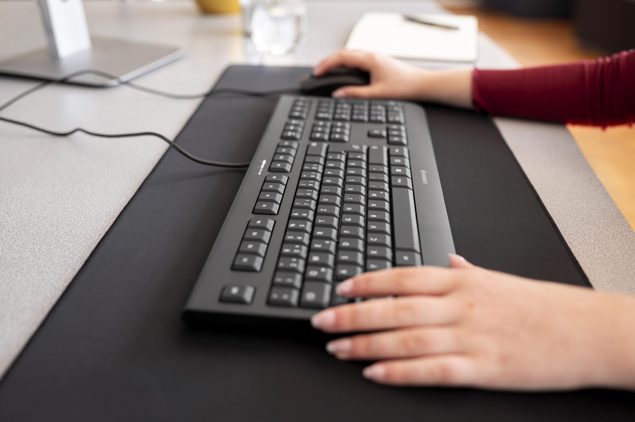 cherry-dc-2000-kabelgebundenes-tastatur-maus-set-deutsch-qwertz-fullsize-plug-pl image 4