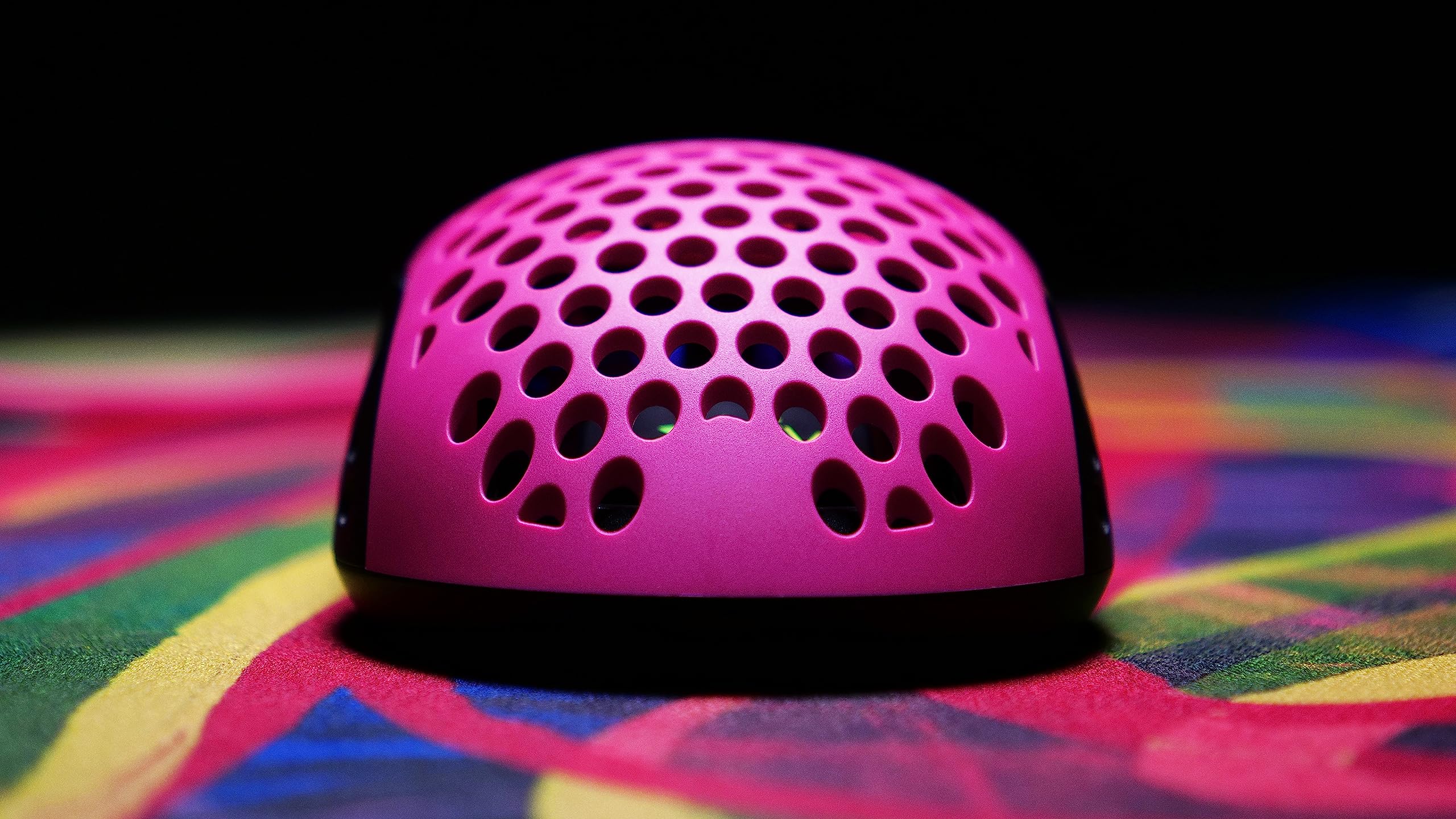 cherry-xtrfy-m42-rgb-gaming-maus-kabelgebunden-pink-edition-pixart-3389-sensor-m image 5