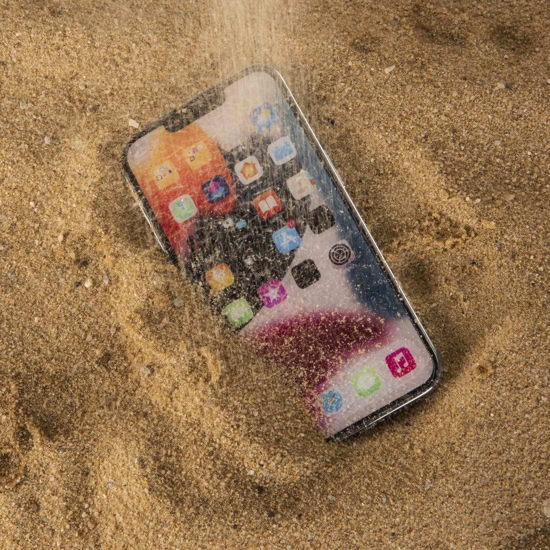 hama-schutzglas-set-f-r-apple-iphone-14-pro-3x-displayglas-9h-hartglas-1x-kamera image 8
